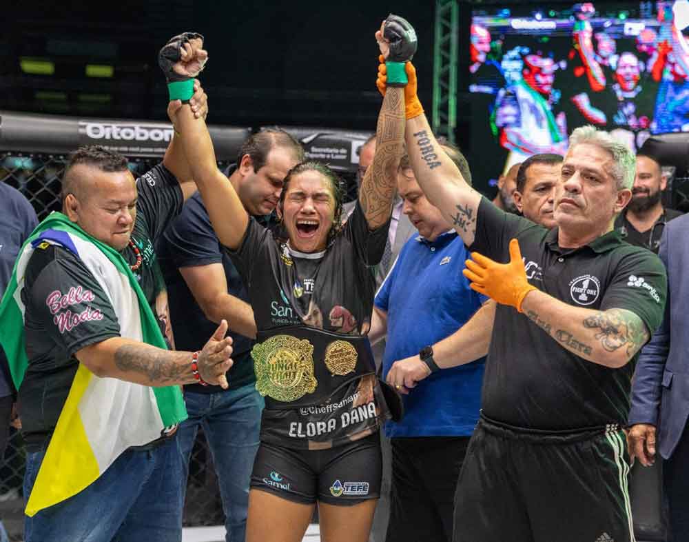 Doações em evento de MMA para ajudar  Rio Grande do Sul