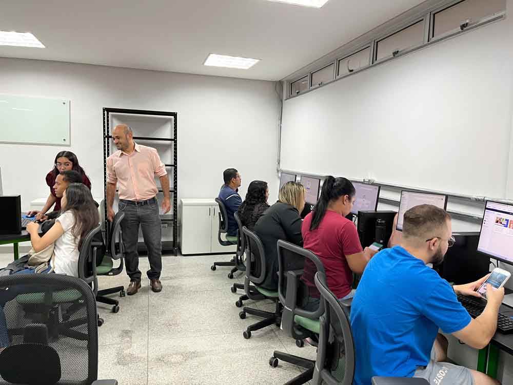 Inscrições abertas para cursos técnicos nas Escola do Futuro de Goiás, até dia 21