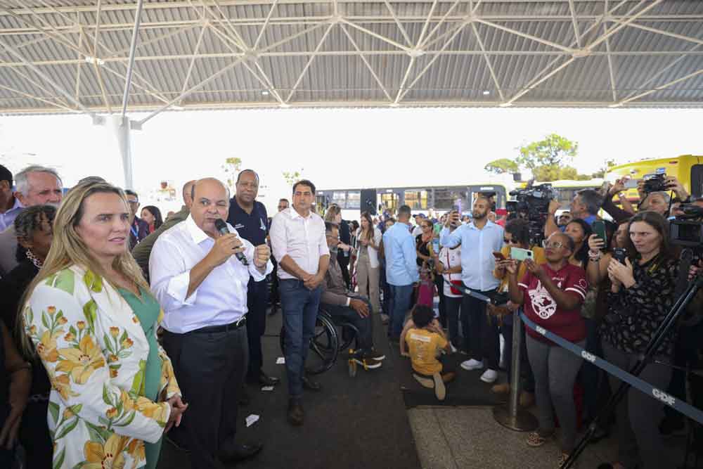 GDF entrega para população do Itapoã um novo terminal rodoviário