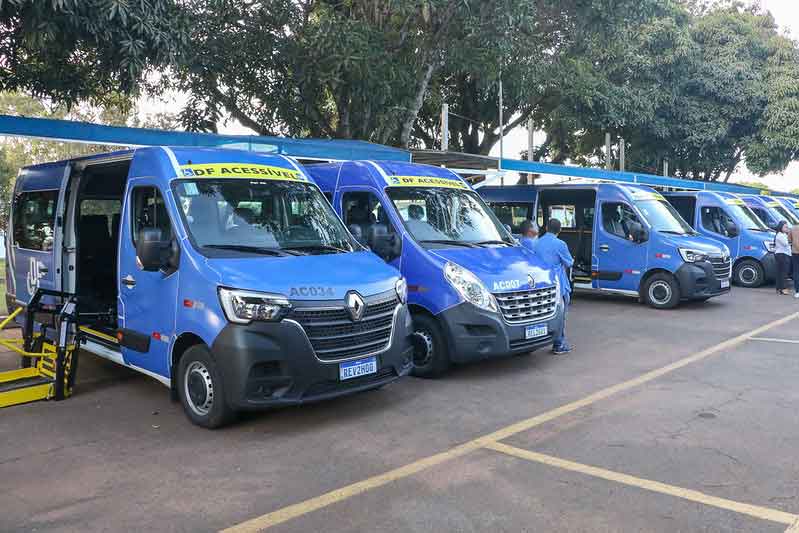 DF Acessível: mais 10 vans para o transporte de pessoas com deficiência