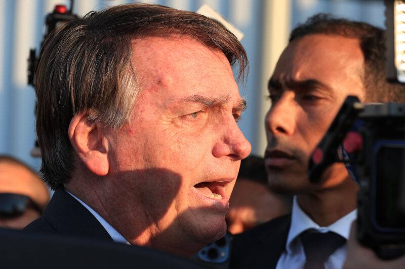 Bolsonaro confirma presença em convenção do MDB que oficializa chapa de Nunes e Mello