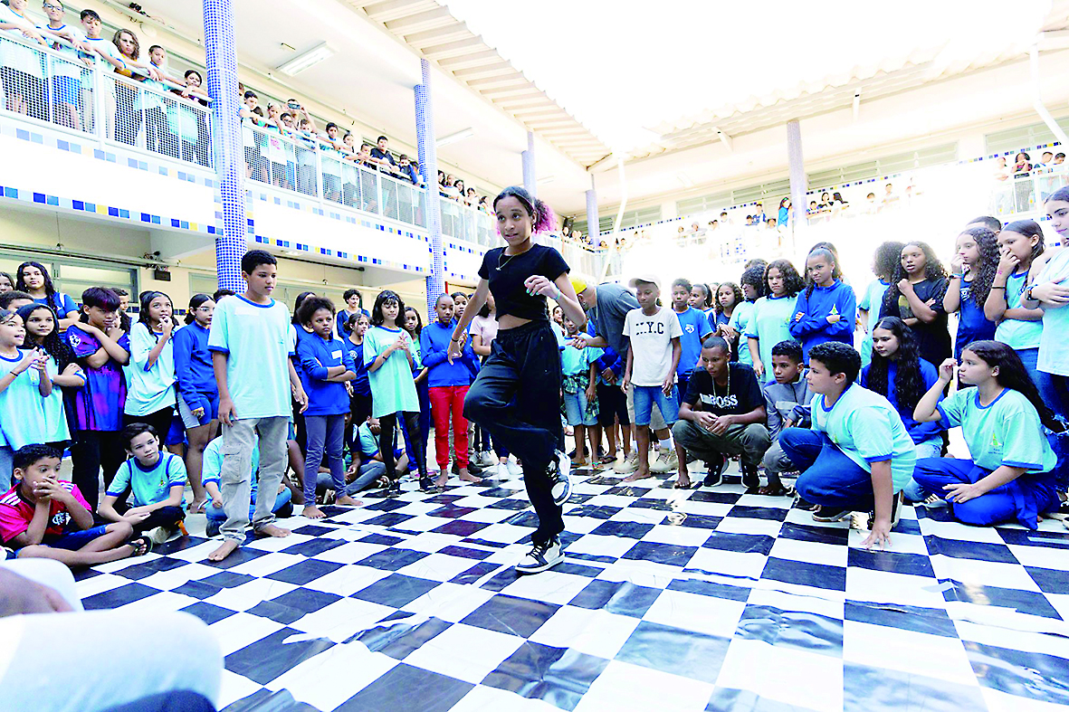 Espaço Cultural Renato Russo será palco da grande final do Festival de Break nas Escolas