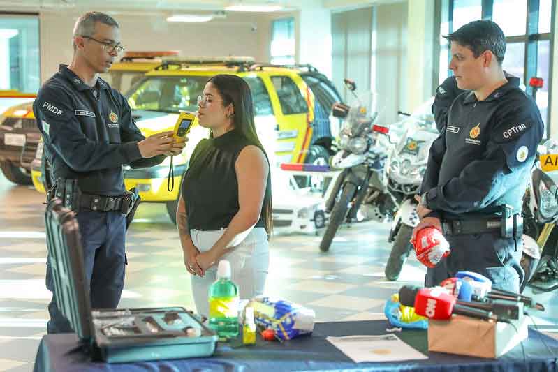 Consumir pão de forma pode realmente afetar o bafômetro? Polícia Militar do DF esclarece