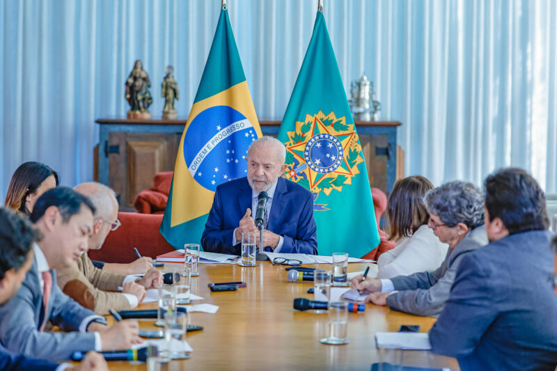 Lula convoca reunião para tratar da ‘PEC da Segurança Pública’