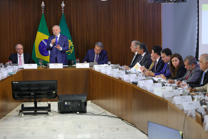 Sem a presença do governador Jorginho Mello, Lula vai a Florianópolis para inaugurar corredor viário