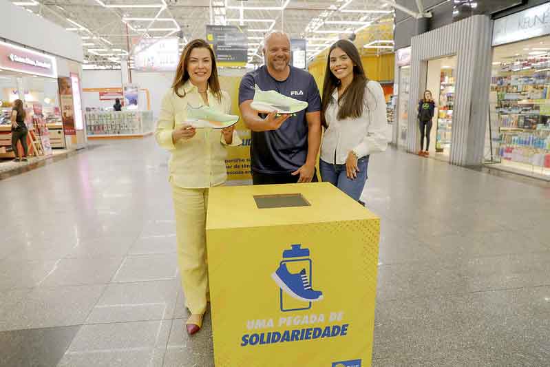 Uma Pegada de Solidariedade: arrecadação de material esportivo