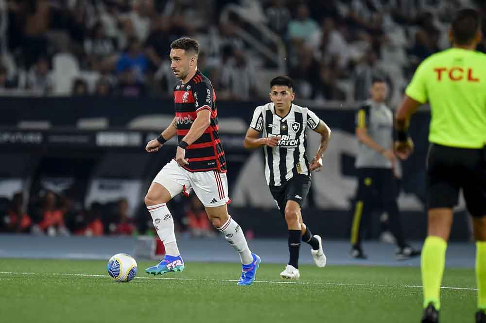 Flamengo foi derrotado pelo Botafogo no Nilton Santos, pelo Brasileirão