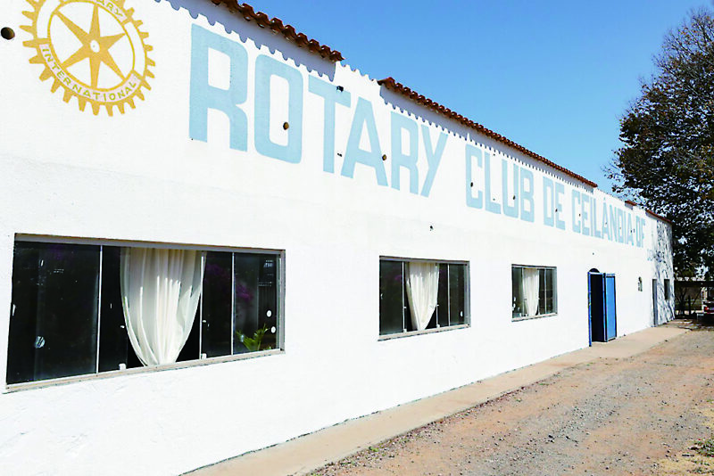 Terracap concede escritura pública de concessão de direito de uso ao Rotary Club