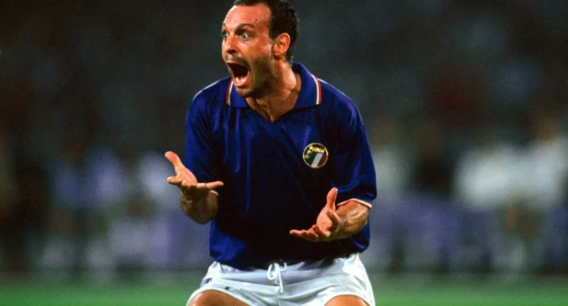 Toto Schillaci, artilheiro da Copa do Mundo de 1990, morre aos 59 anos