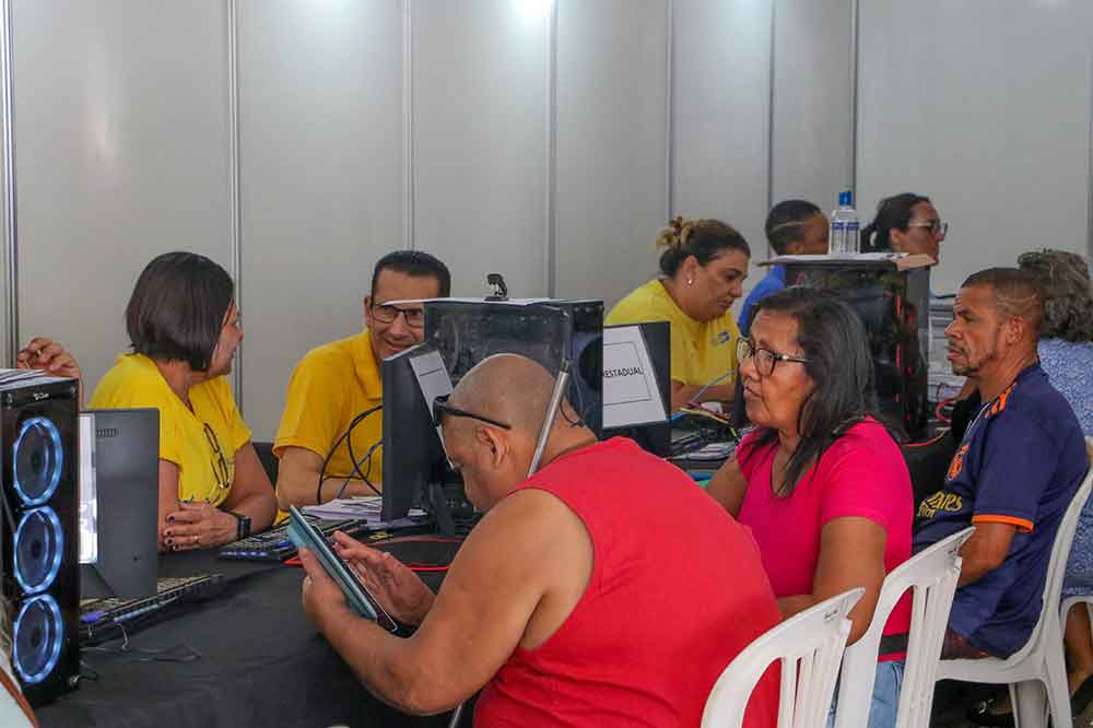 Carreta da Inclusão oferece serviços públicos para pessoas com deficiência em Santa Maria