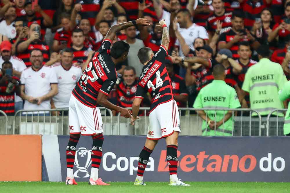 Flamengo vence Bahia no Maraca e avança para semifinal da Copa do Brasil