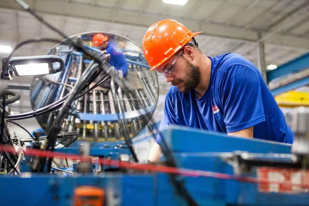 Goiás: indústria e serviços crescem 7,7% e 6,2% no 2º trimestre de 2024