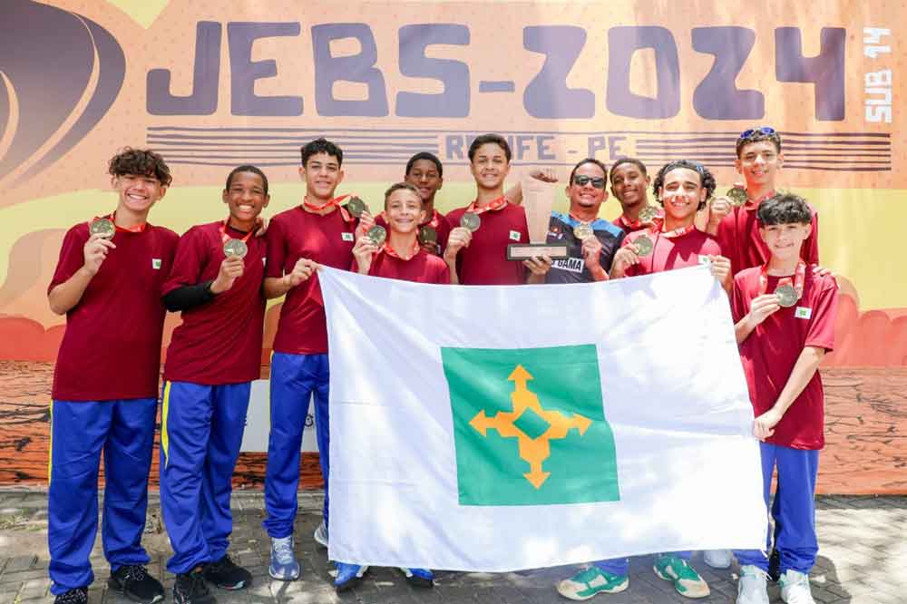 JEBs 2024: estudantes da rede pública do DF conquistam o bronze no vôlei masculino