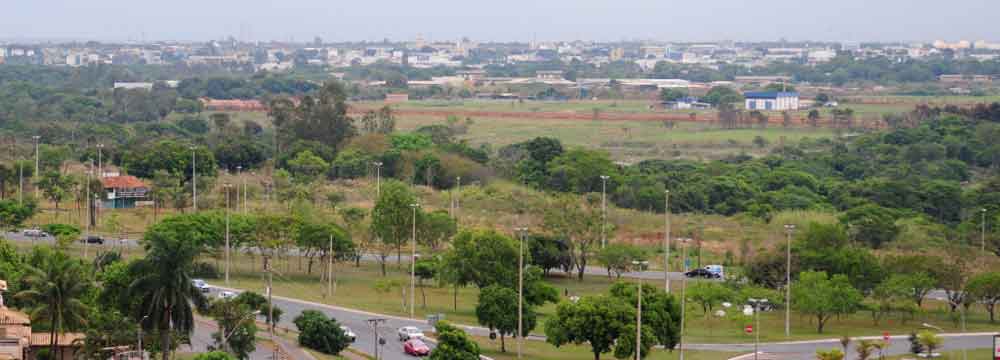 Programa reforça proteção de nascentes e plantio de árvores em parque urbano do Guará