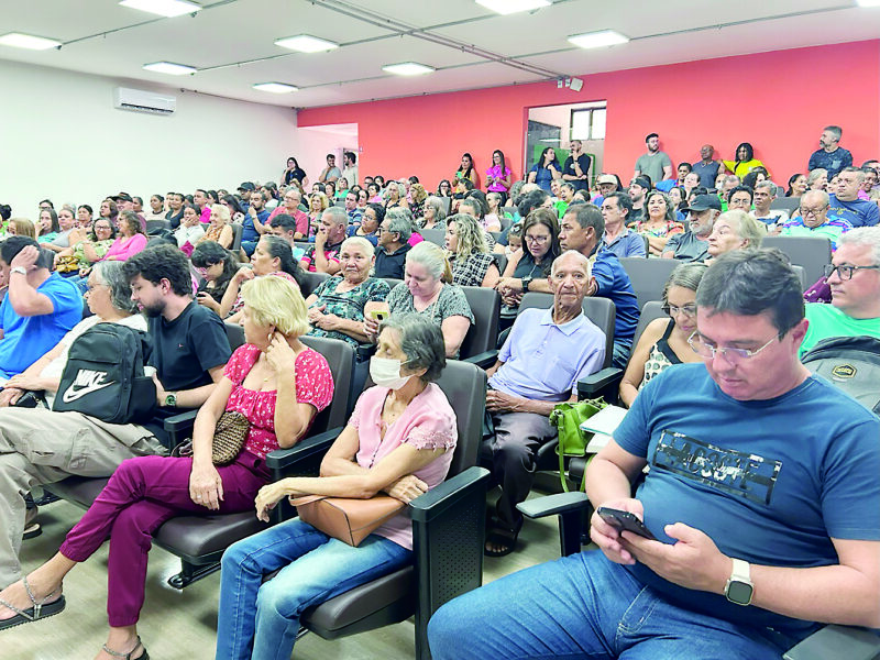 Autorizada permanência em bancas de feiras