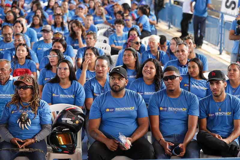 RenovaDF já capacitou mais de 114 mil profissionais para o mercado de trabalho