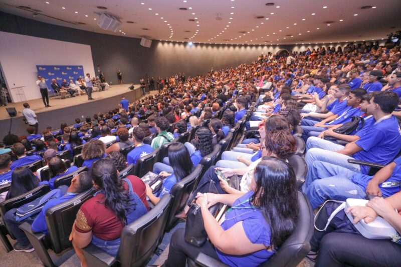 Aula na CLDF vai orientar jovens em situação de vulnerabilidade sobre controle social