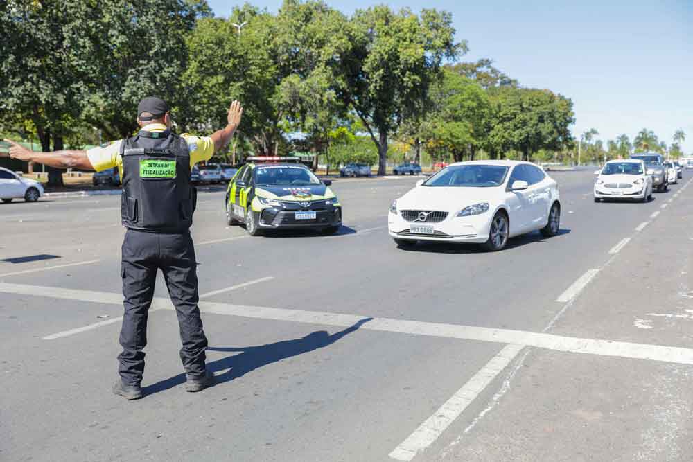 Vias do Eixo Monumental serão interditadas neste fim de semana para eventos esportivos