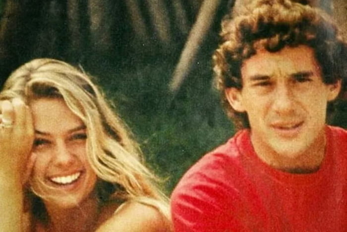 Adriane Galisteu compartilha vídeo que mostra como foi o primeiro encontro com Ayrton Senna: ‘Sorriso amarelo’