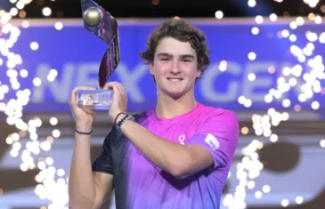 Tênis: João Fonseca conquista o título do Next Gen ATP Finals