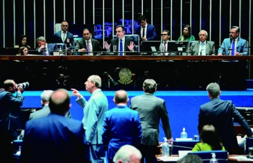 Senado vota hoje projeto que altera salário mínimo e finaliza pacote de corte de gastos