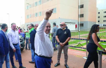 GDF entrega mais de 350 unidades no Itapoã Parque