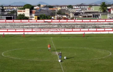 Estádios de Bangu e Madureira se livram de risco de leilão após acordo com Prefeitura