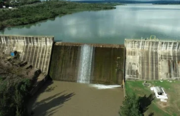 Barragem do Descoberto está cheia e verte mais cedo