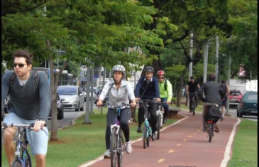 Mercado de bikes elétricas e ‘mini-scooters’ chega a 200 mil unidades por ano