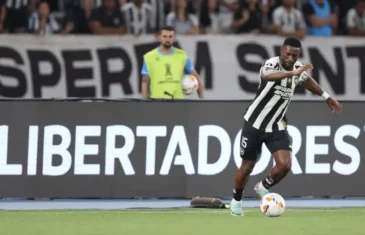 Botafogo enfrenta Atlético para manter vantagem na liderança do Brasileirão