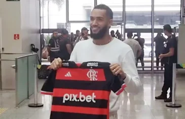 Juninho chega para reforçar o Flamengo e ganha música