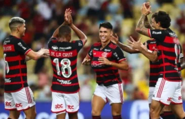 Flamengo estreia titulares no estadual, em Brasília