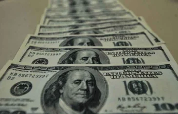 Dólar registra maior queda semanal desde agosto