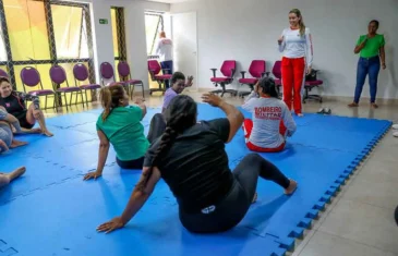 Curso gratuito de defesa pessoal para mulheres em situação de vulnerabilidade