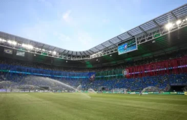 Palmeiras se posiciona sobre manifesto de jogadores em defesa de fim do gramado sintético