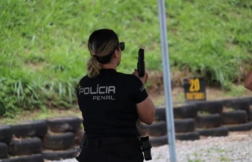 Porte de arma para policiais penais do DF é regulamentado