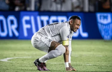 Neymar tranquiliza torcida e minimiza medo de lesão após vitória do Santos: ‘Melhor me poupar’