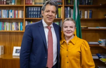 Aceno ao Centrão, busca por Haddad e jantar com líderes: veja como foi a primeira semana de Gleisi em ministério