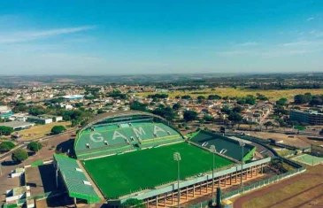 Bezerrão recebe nova reforma do gramado