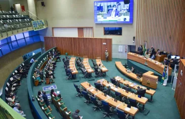 CLDF realiza audiência pública sobre impactos da instalação de termelétrica no DF