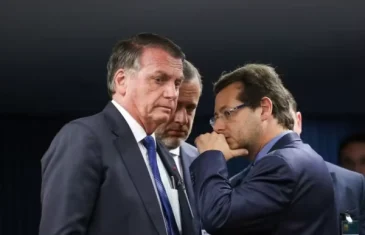 Bolsonaro passa mal e é atendido com urgência no Rio Grande do Norte