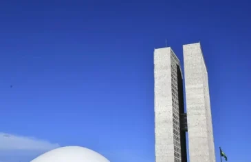 Governo paga nesta sexta-feira salários reajustados e retroativos a servidores