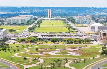 Projeto homenageia gestantes com ensaio fotográfico na Esplanada dos Ministérios
