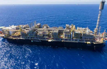Petrobras descobre óleo de ‘excelente qualidade’ no pré-sal de Santos