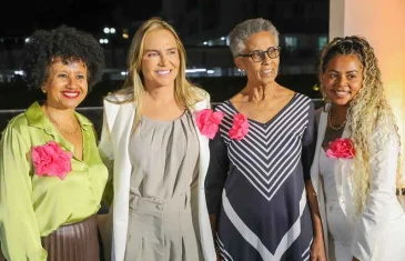 Celina Leão entrega prêmio em homenagem a lideranças femininas