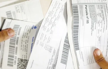 Dívidas consomem 27% da renda dos brasileiros, maior nível desde o início do Desenrola