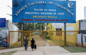 Biblioteca Braille oferece aulas de forró para pessoas com deficiência visual