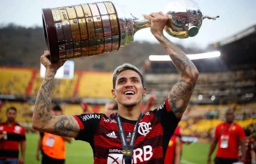 Flamengo enfrenta o Internacional nas oitavas de final da Libertadores 2025