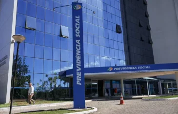 PF cumpre novos mandados de busca em operação sobre esquema de fraudes no INSS