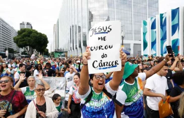Censo 2022: evangélicos são 26,9% da população brasileira